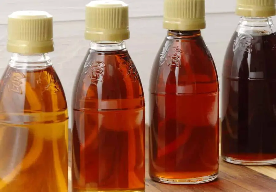 Golden Syrup vs. Maple Syrup