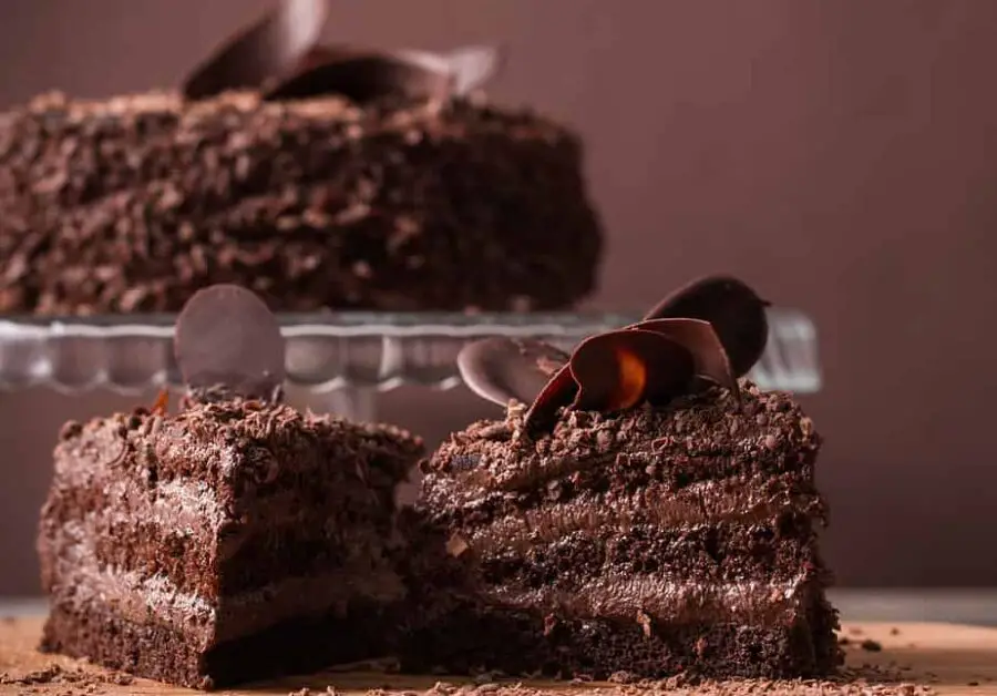 German Chocolate Cake vs Chocolate Cake