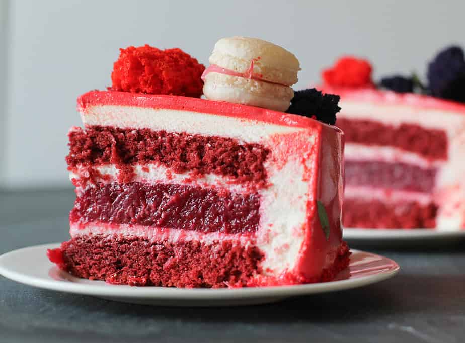 What Frosting Goes With Red Velvet Cake