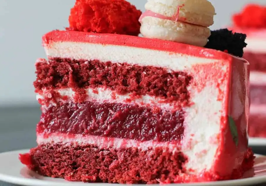What Frosting Goes With Red Velvet Cake