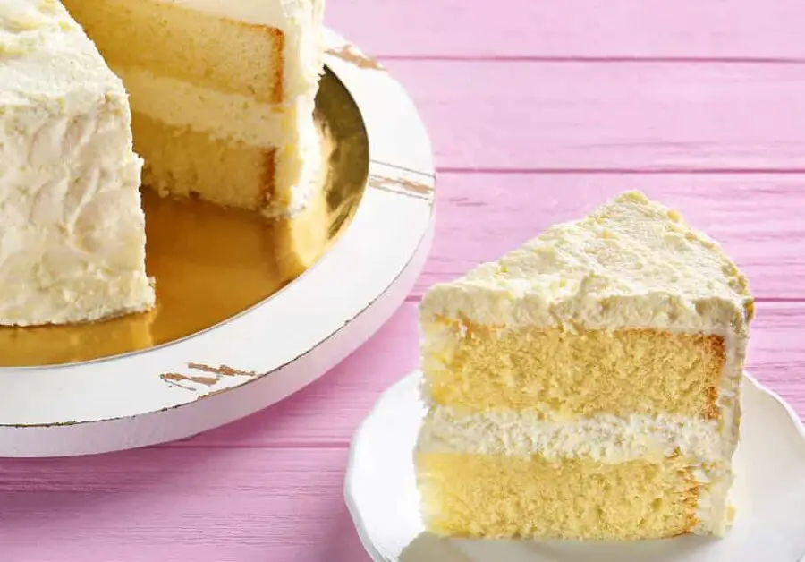 What Frosting Goes With Vanilla Cake